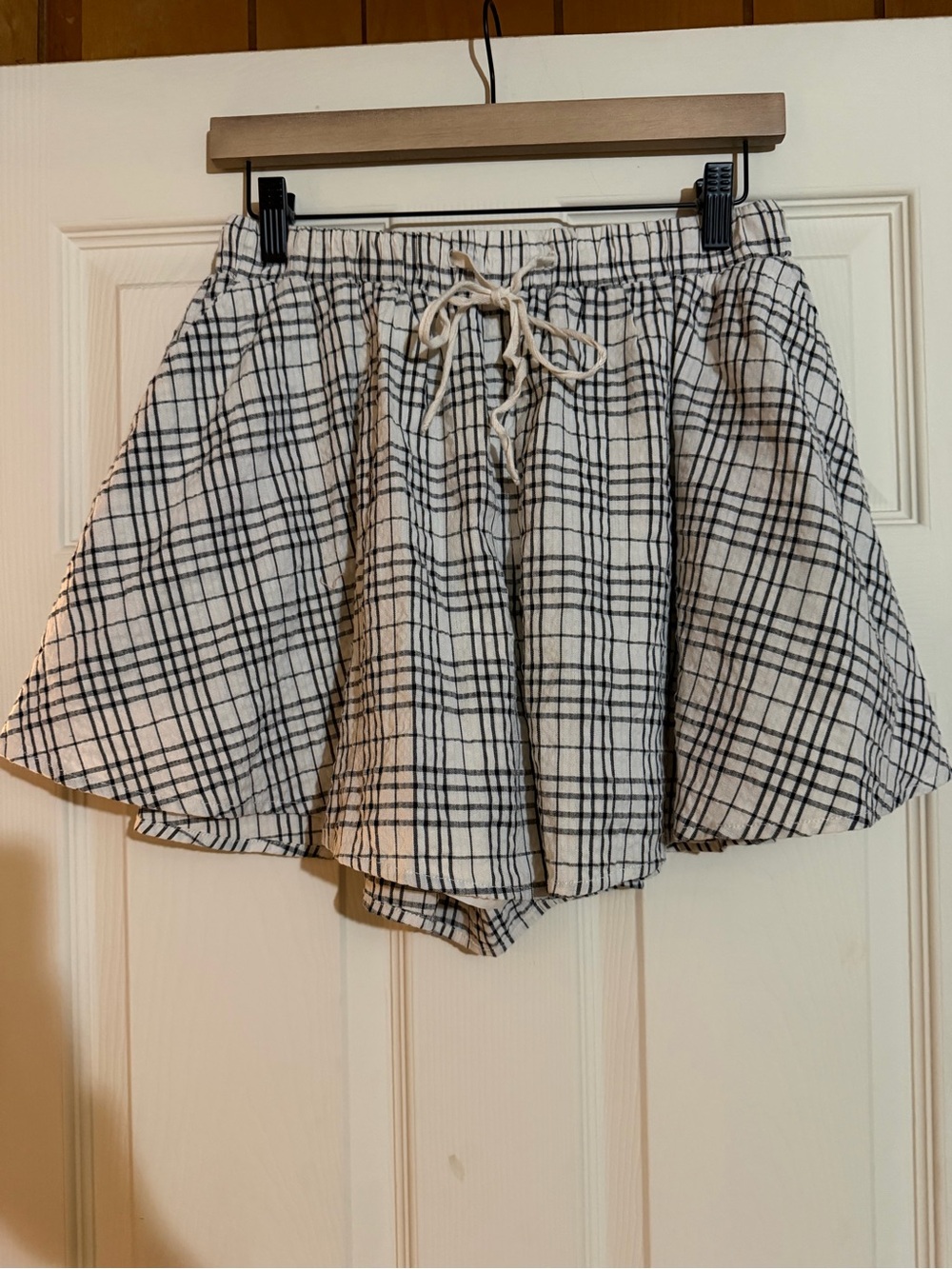 La February Black & White Plaid Drawstring Skort